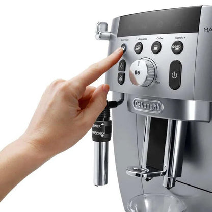 DeLonghi Magnifica S Smart Cafetera Espresso Superautomática 15 Bares Plata