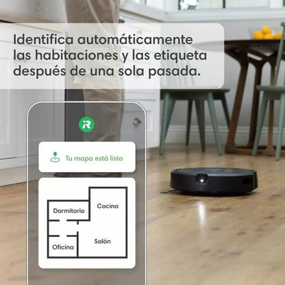 iRobot Roomba j5 Robot Aspirador y Friegasuelos + Estación de Vaciado Automático Clean Base